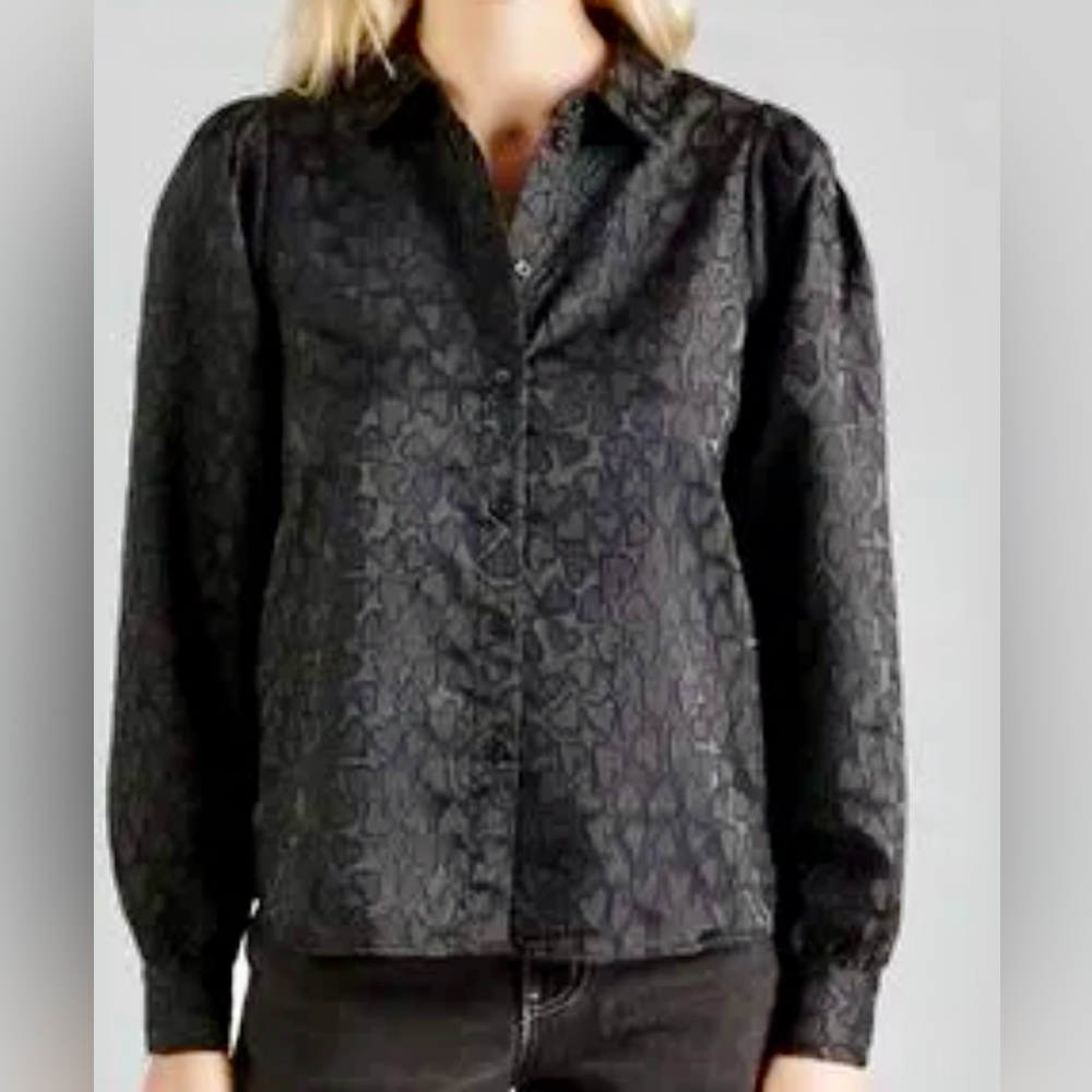 Vero Moda‎ black long sleeve heart collar red blouses size small